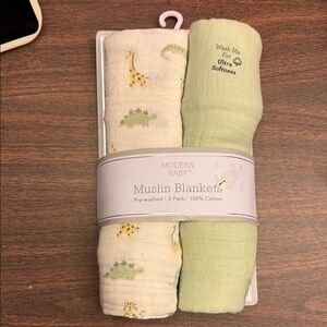 Modern Baby Muslin Blankets - Green and White